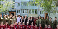 Брянские волонтеры культуры поздравили ветерана Николая Кирюхина с 80-летием Победы - Российская Нива